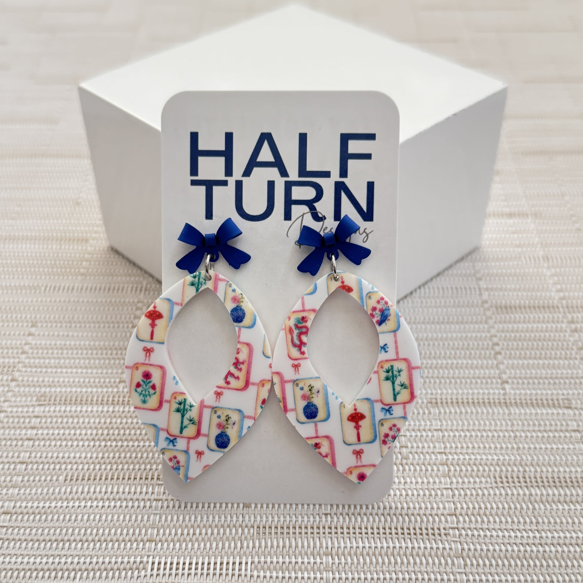 Colorful mahjong earrings, acrylic statement dangle earrings for mahjong game lovers