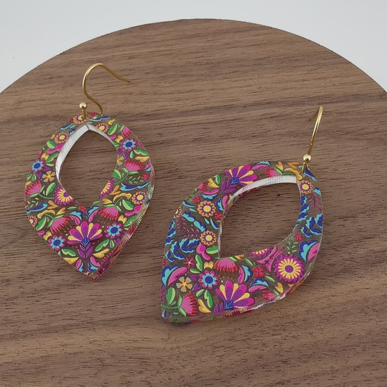 Video of Mexican Floral Teardrop-shaped earrings